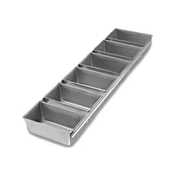 Shop Bread & Loaf Pans