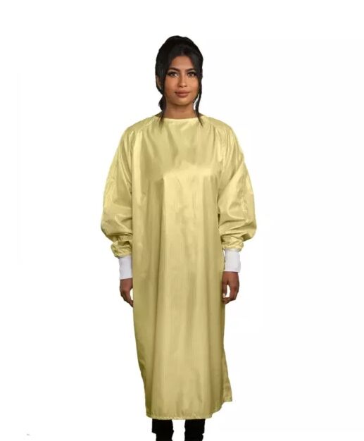 Factors Influencing the Lifespan of Disposable and Reusable Gowns